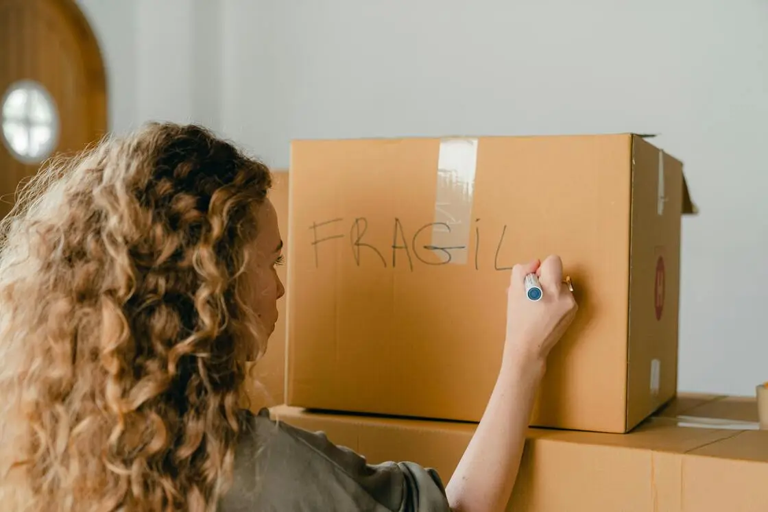 start packing and label boxes